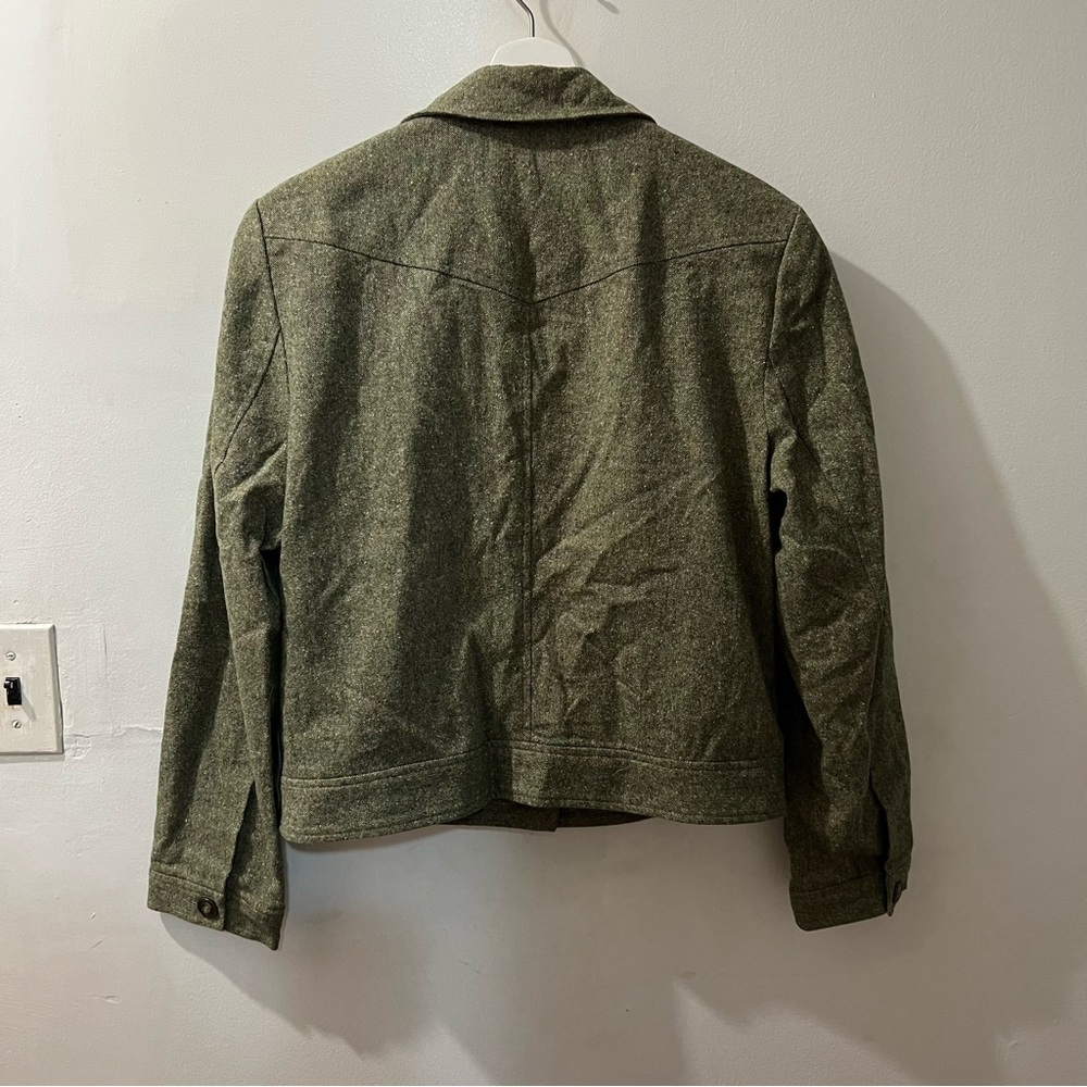 Classic Green Button-Up Jacket - Picture 2 of 2